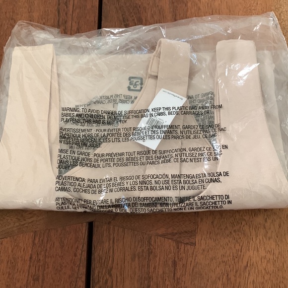 3/$15 Banana republic Bodysuit - Picture 3 of 4